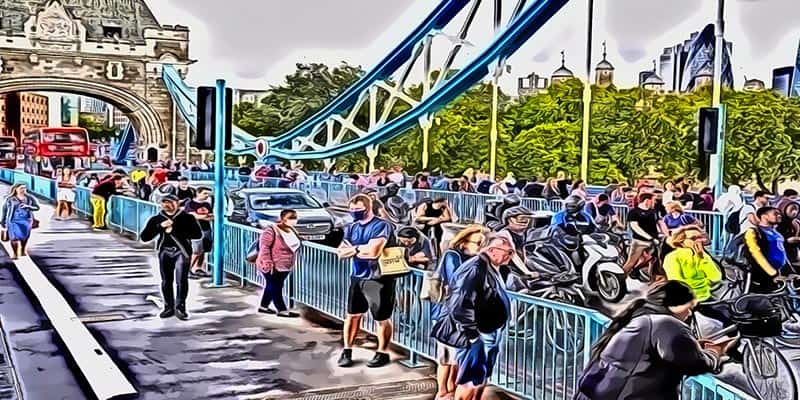 Tower Bridge stuck open causing traffic delays